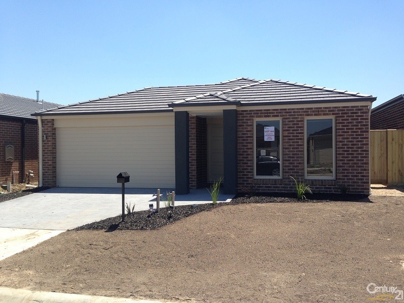 13 Longmeadow Road, Officer VIC 3809