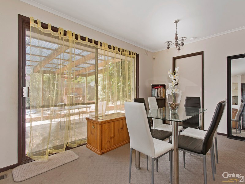 18 Yarrabee Court, Frankston VIC 3199