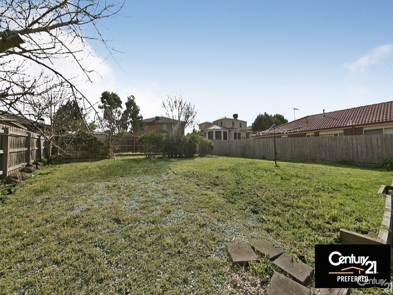 36 Bella Crescent, Hallam VIC 3803