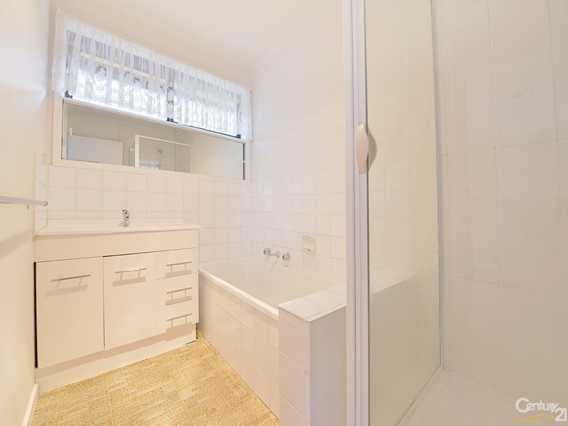 2/123 Clarendon Street, Cranbourne VIC 3977