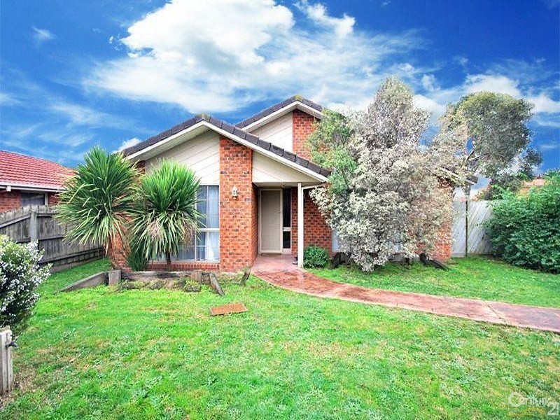55  Lawless Drive, Cranbourne North VIC 3977