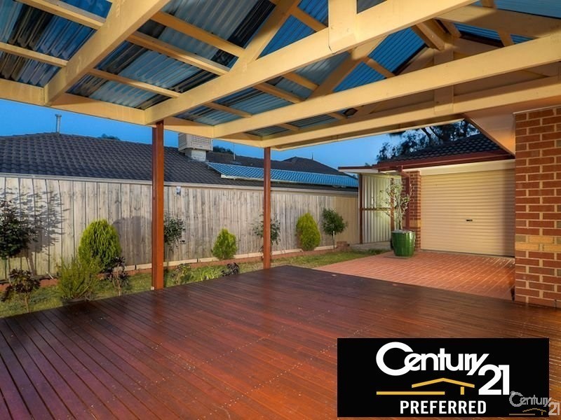 1 Sharpe Court, Berwick VIC 3806