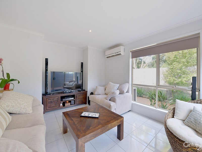 5/54-58 Pommel Street, Pakenham VIC 3810