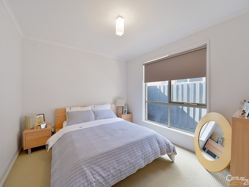 5/54-58 Pommel Street, Pakenham VIC 3810