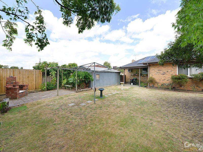 1 Teal Court, Dandenong North VIC 3175