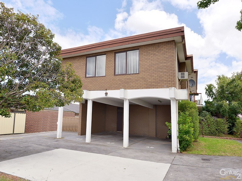 9/6 McFarlane Crescent, Dandenong VIC 3175
