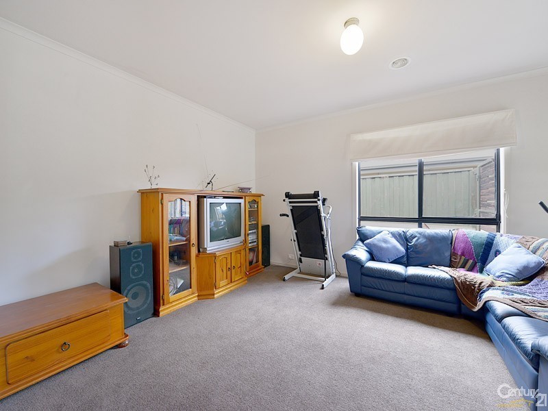 22 Bridgewater Boulevard, Berwick VIC 3806