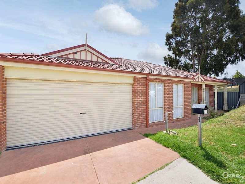 52 Windermere Boulevard, Pakenham VIC 3810
