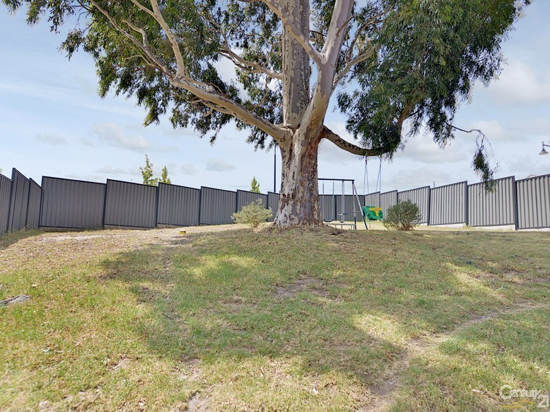 52 Windermere Boulevard, Pakenham VIC 3810