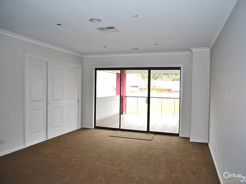 26 Bushlark Court, Berwick VIC 3806