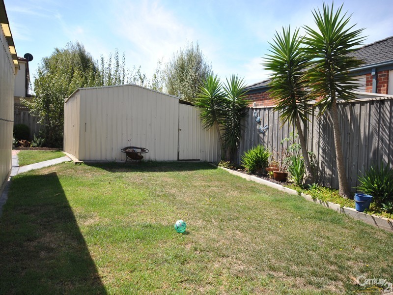 3 Lisson Court, Berwick VIC 3806