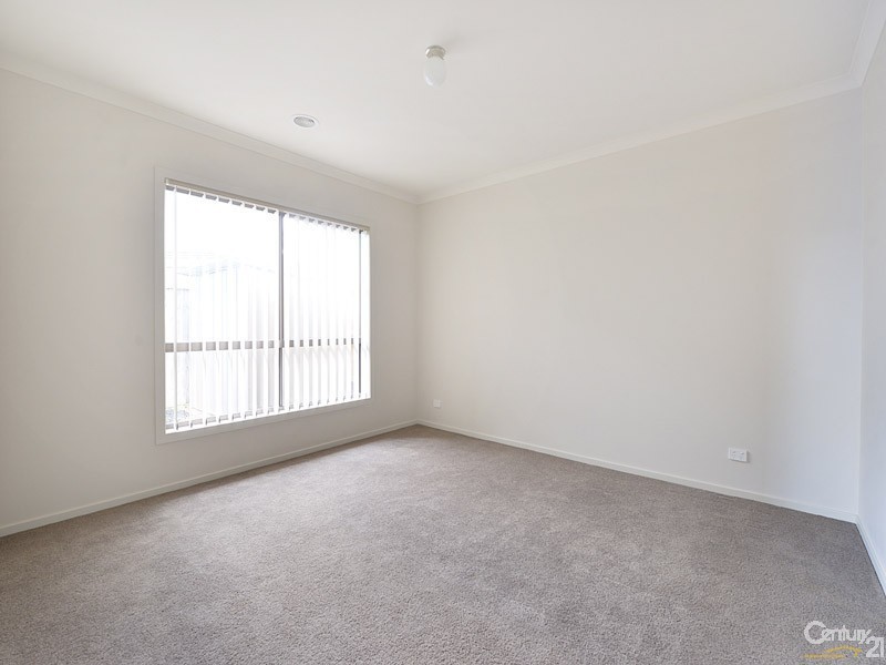 3/63 Soldiers Road, Berwick VIC 3806