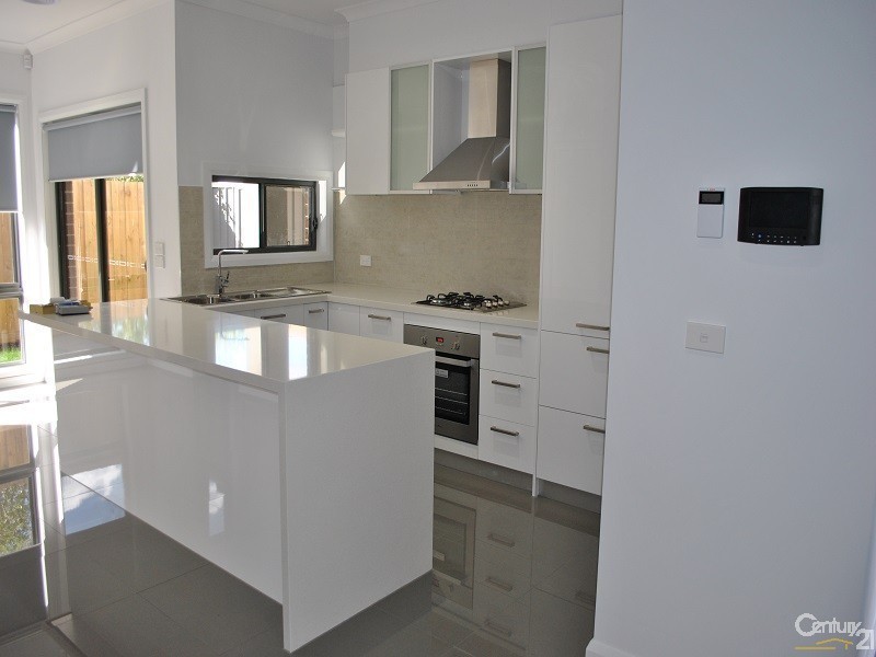 11B Hughes Crescent, Dandenong North VIC 3175