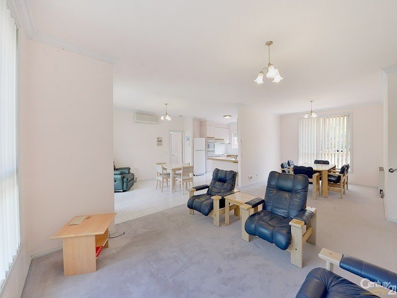 111 Telford Drive, Berwick VIC 3806