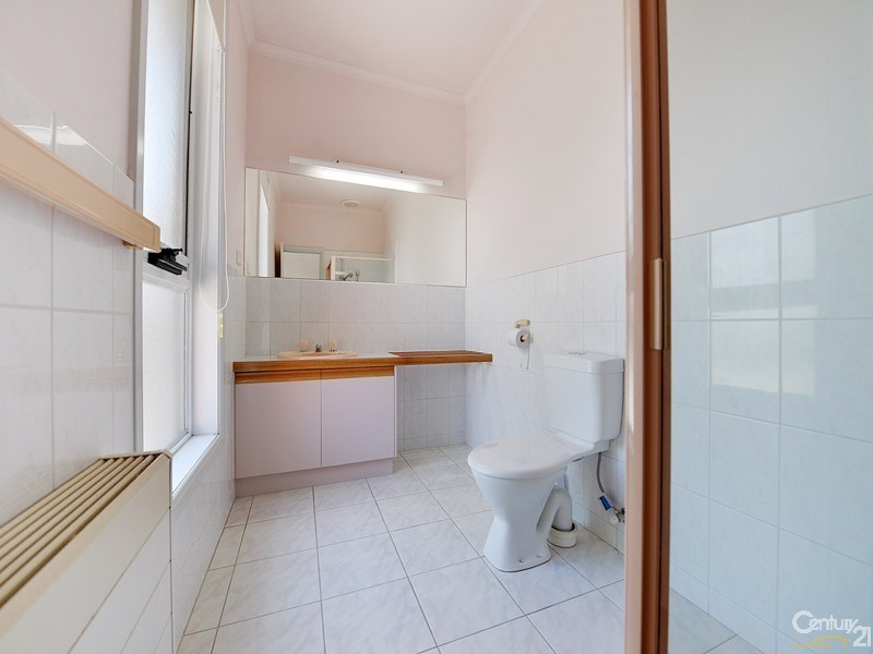 111 Telford Drive, Berwick VIC 3806