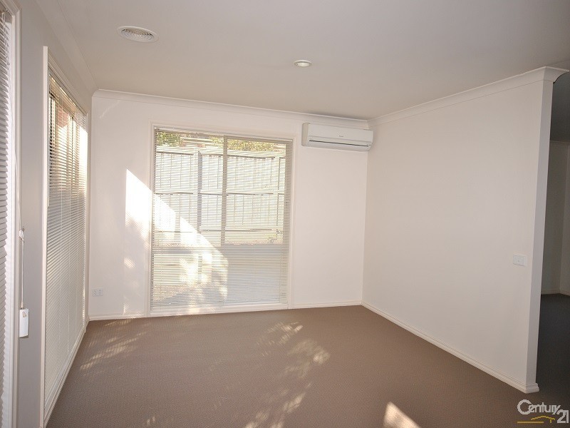 10/133 Bemersyde Drive, Berwick VIC 3806