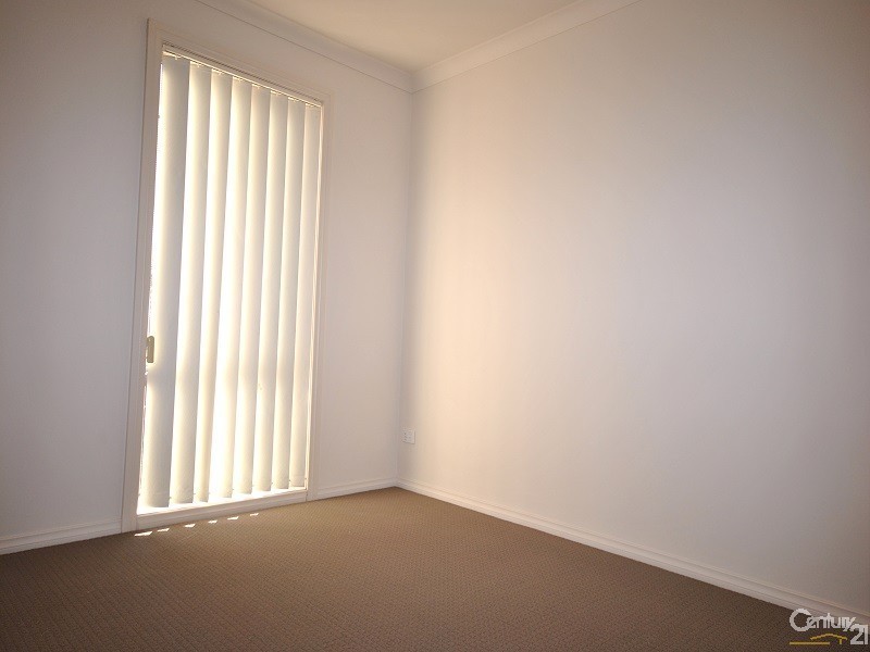 10/133 Bemersyde Drive, Berwick VIC 3806