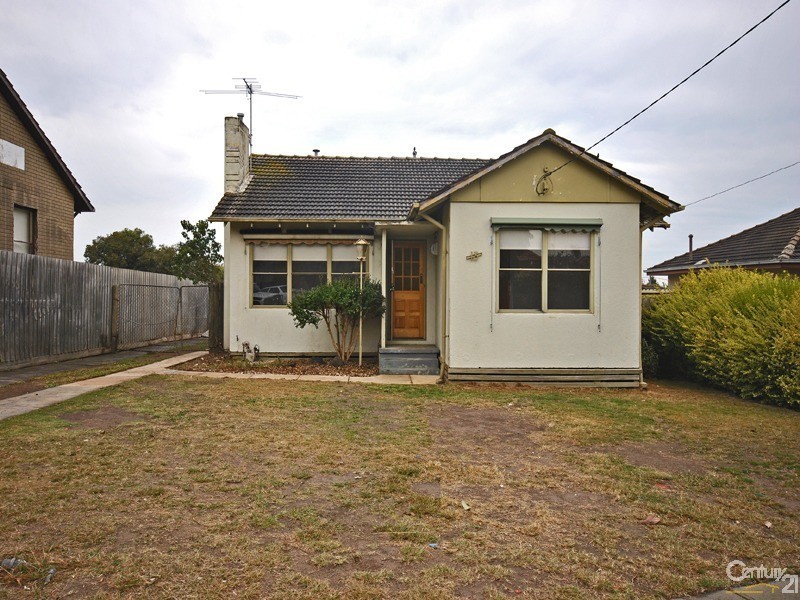 13 Photinia Street, Doveton VIC 3177