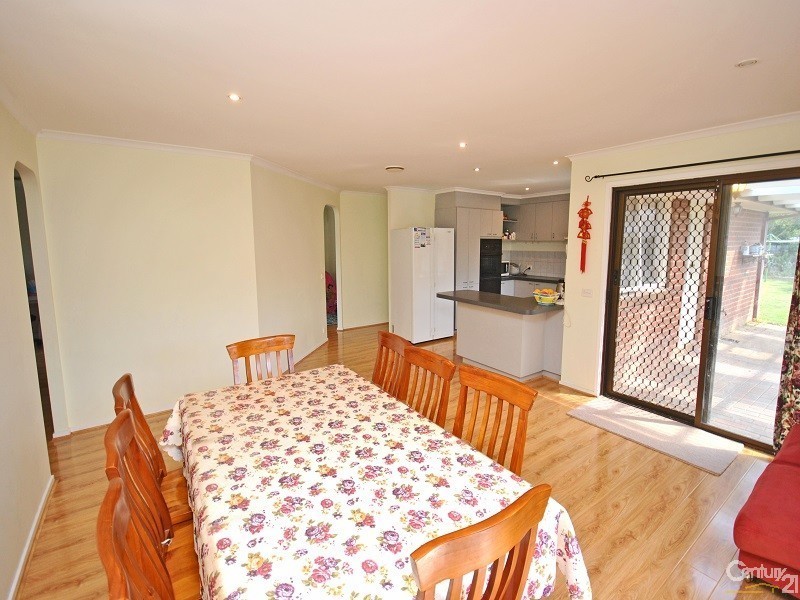 18 Harwood Court, Berwick VIC 3806