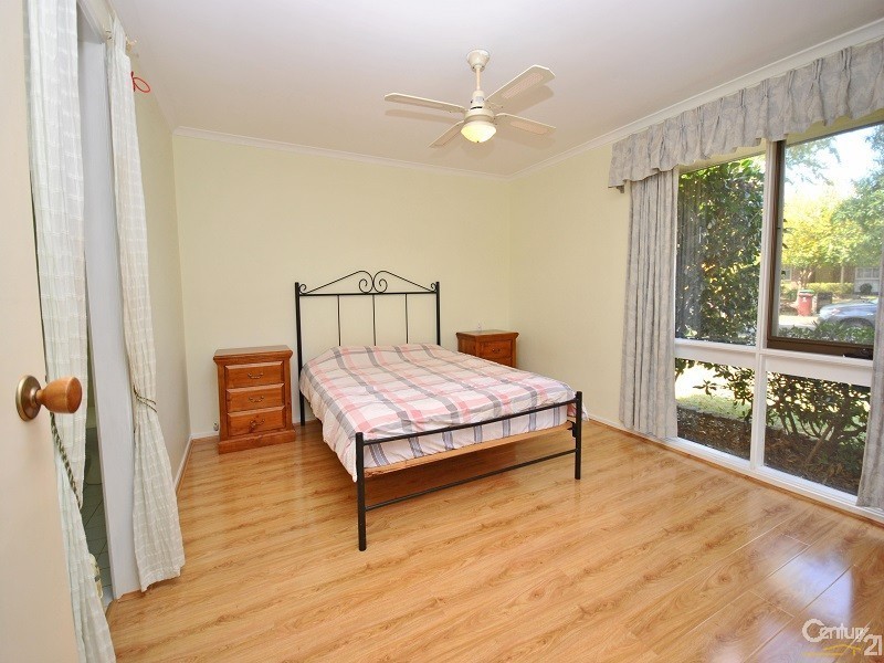 18 Harwood Court, Berwick VIC 3806