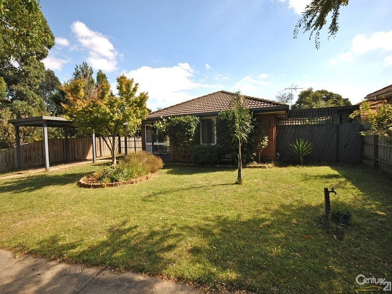 18 Harwood Court, Berwick VIC 3806