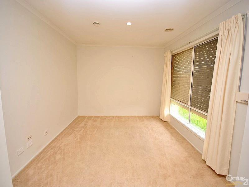 21 New England Way, Narre Warren VIC 3805