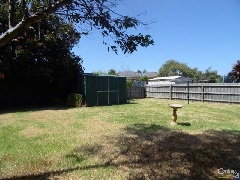 21 New England Way, Narre Warren VIC 3805