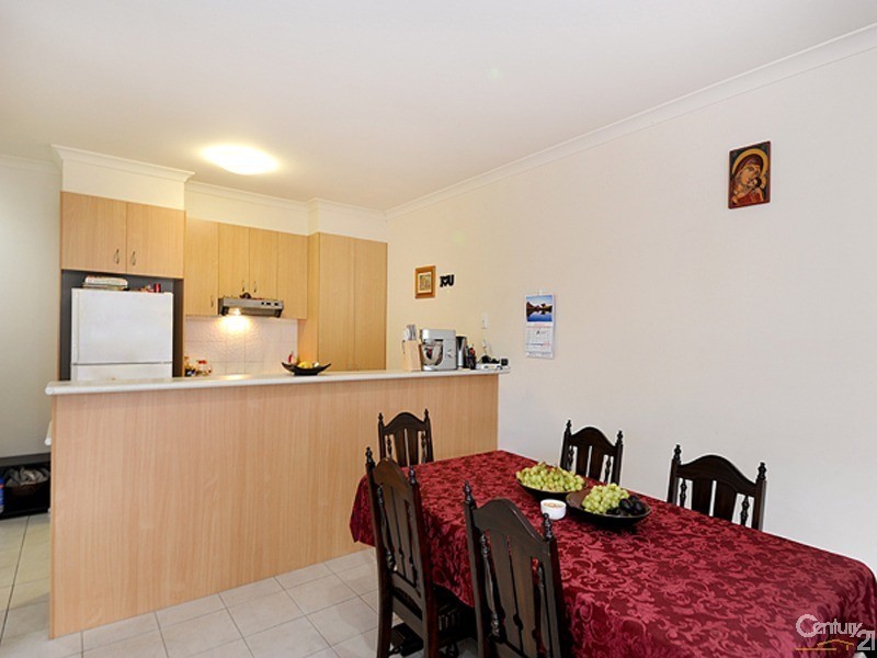 6/101 Golf Links Road, Berwick VIC 3806