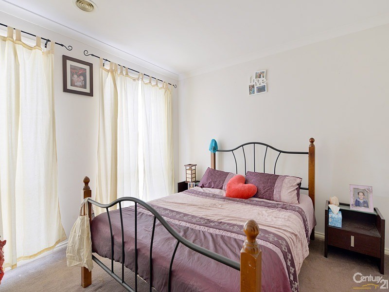 52 Windermere Boulevard, Pakenham VIC 3810