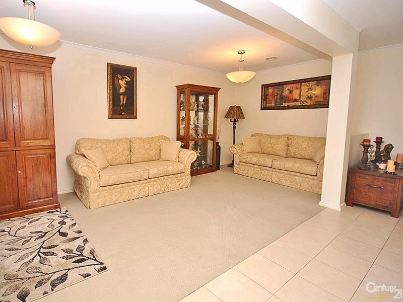 5 Palmer Drive, Narre Warren VIC 3805