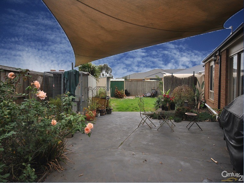 5 Palmer Drive, Narre Warren VIC 3805