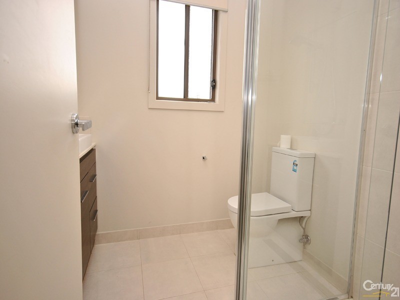 2/63 Soldiers Road, Berwick VIC 3806