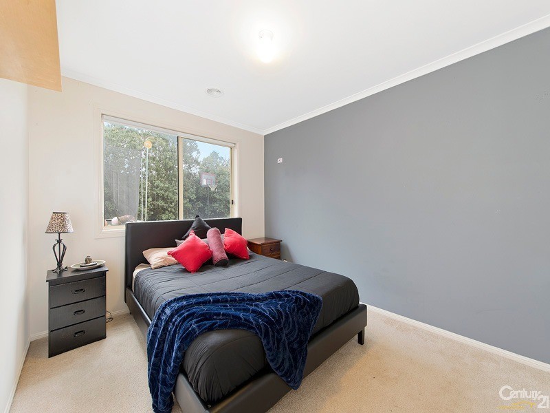 22 Bancroft Avenue, Narre Warren South VIC 3805