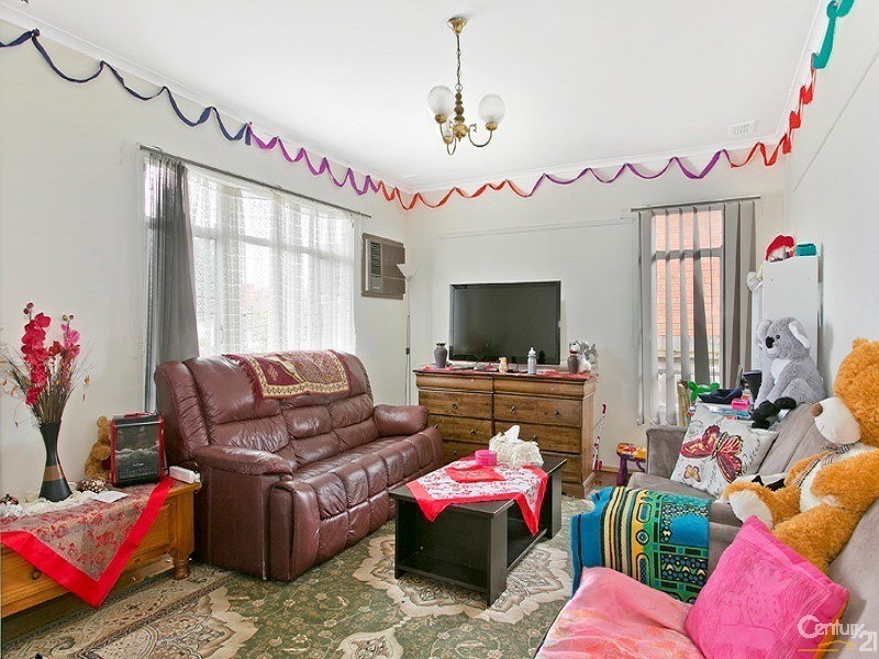 18 Wattle Drive, Doveton VIC 3177