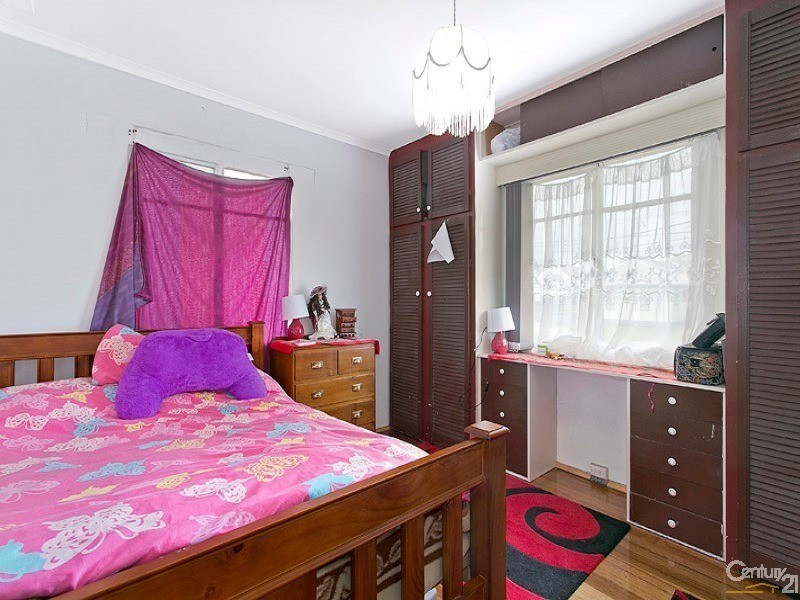 18 Wattle Drive, Doveton VIC 3177