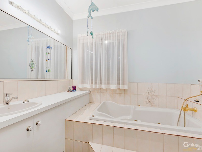 1 Caserta Drive, Berwick VIC 3806