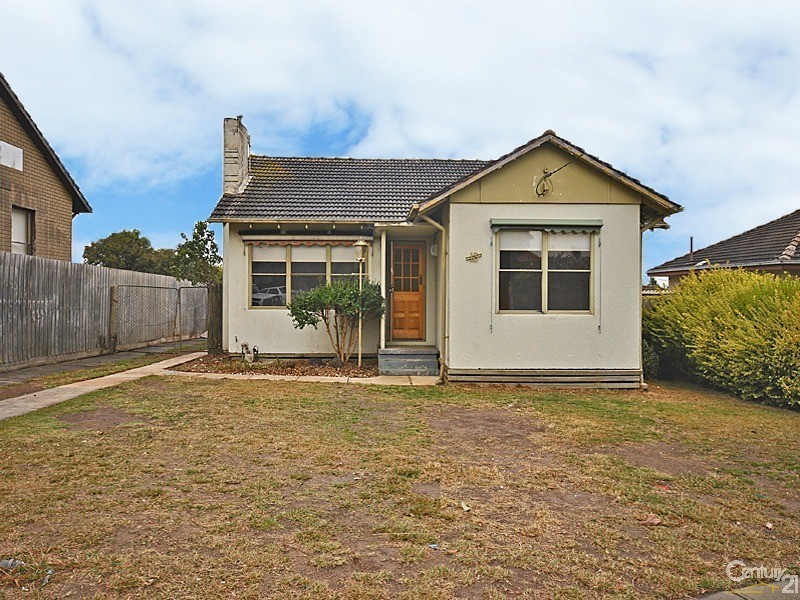 13 Photinia Street, Doveton VIC 3177