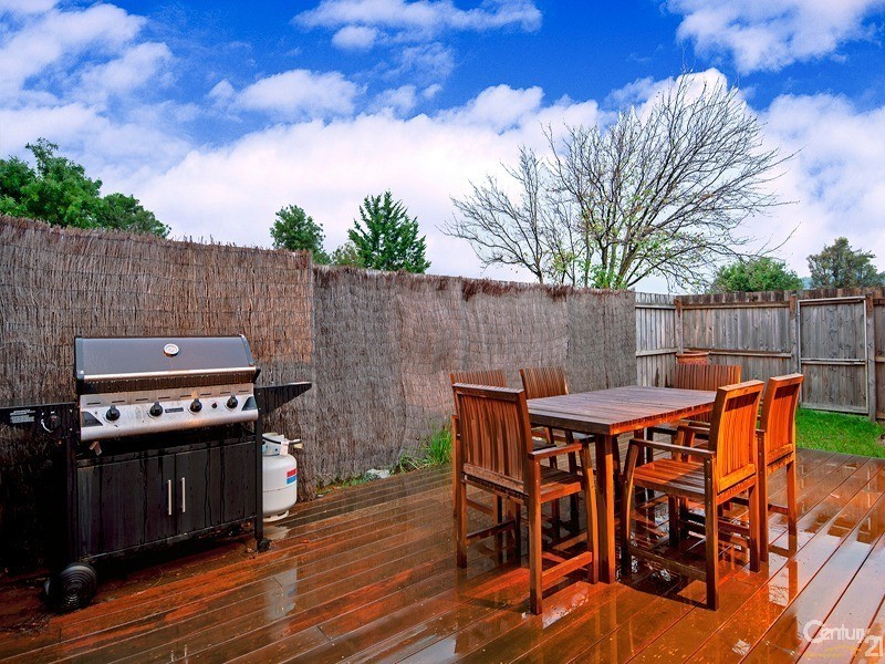 1/31 Florence Avenue, Berwick VIC 3806