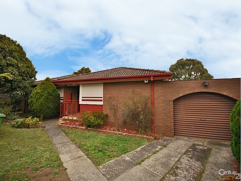 11 Castlecrag Close, Endeavour Hills VIC 3802