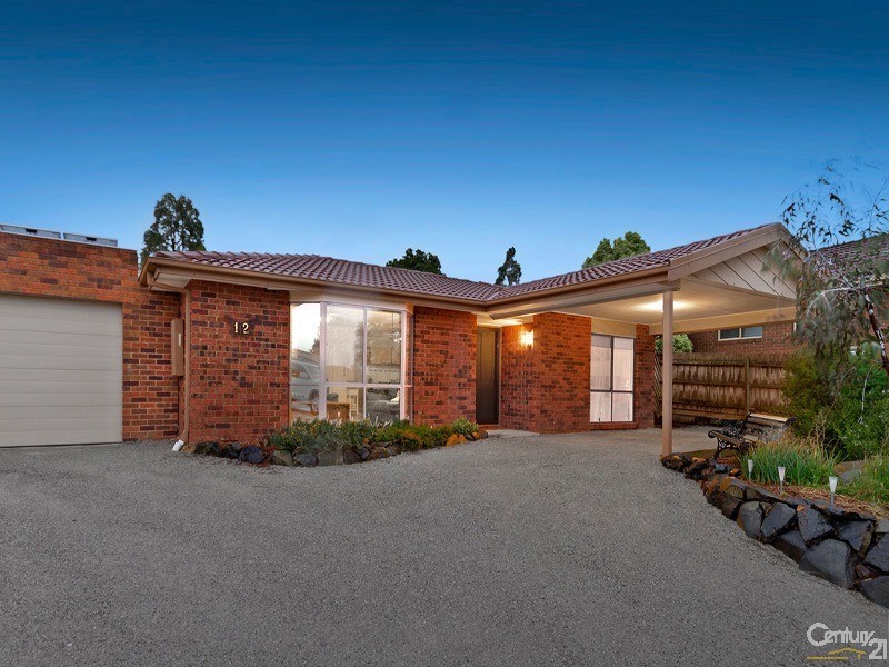 12 Feldspar Court, Narre Warren VIC 3805