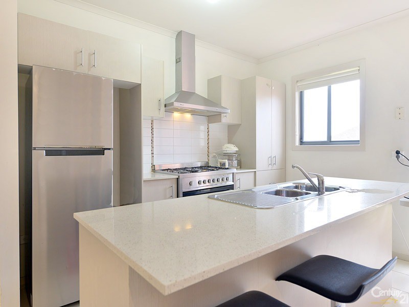 30 Red Gum Circuit, Pakenham VIC 3810