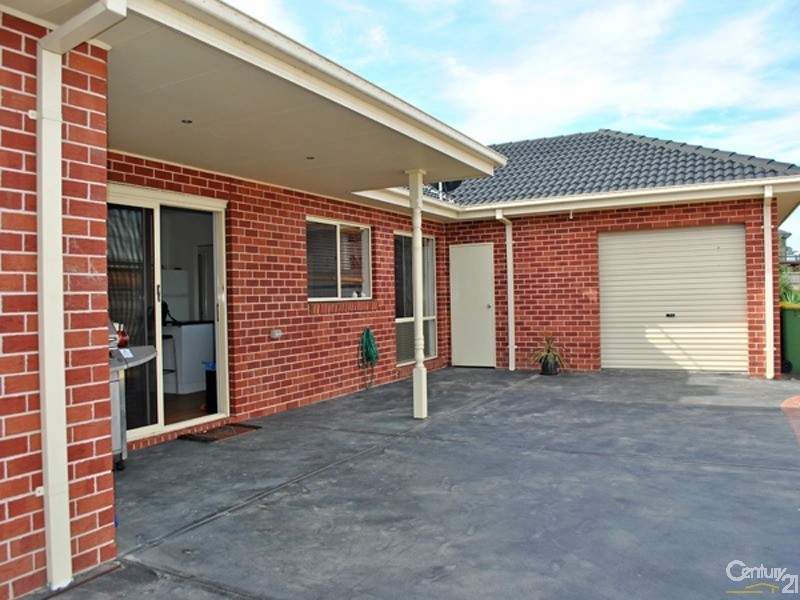 6 Flinders Park Drive, Officer VIC 3809