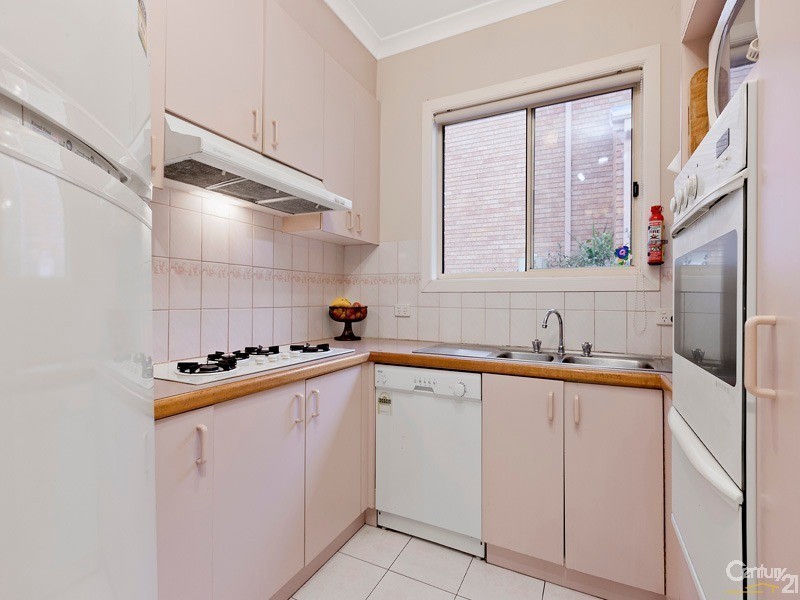 2 Pinto Close, Endeavour Hills VIC 3802