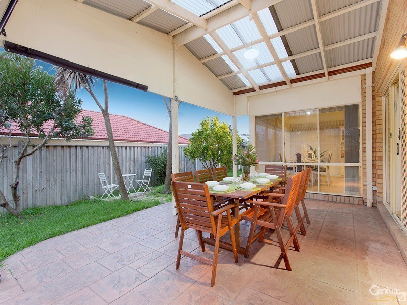 6 Waterbush Crescent, Lyndhurst VIC 3975
