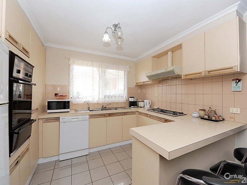 8 Mace Rise, Hallam VIC 3803