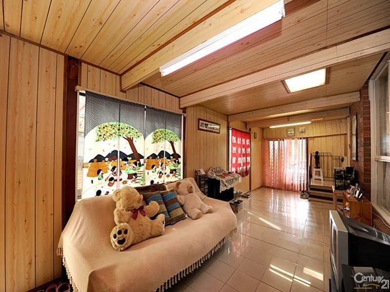 8 Mace Rise, Hallam VIC 3803