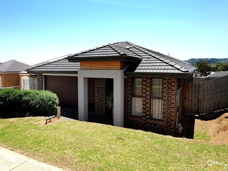 46A Golf Links Road, Berwick VIC 3806