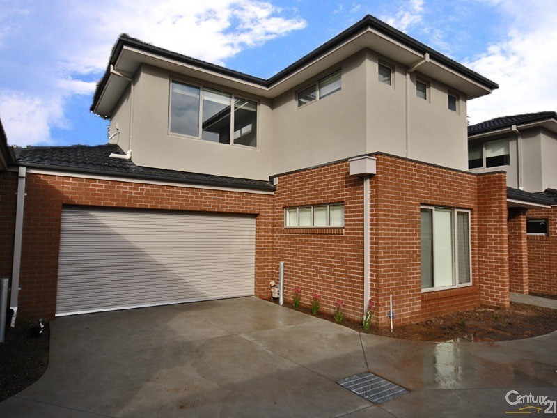 5 Alexander Street, Cranbourne VIC 3977