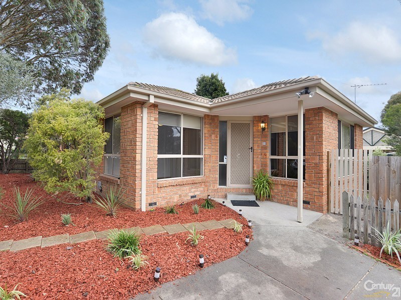 11 Culmara Court, Berwick VIC 3806