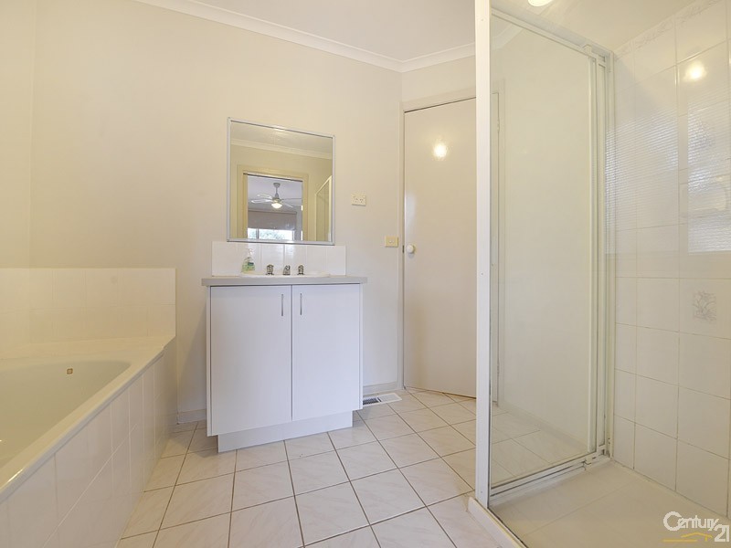 11 Culmara Court, Berwick VIC 3806